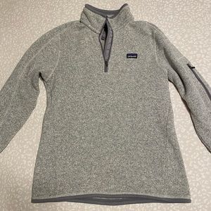 Women’s Grey Patagonia Pullover size small